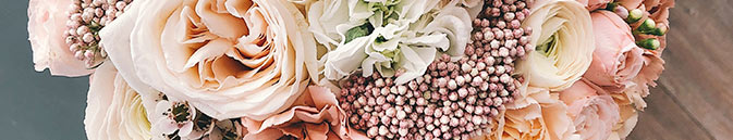 заказывайте цветы в местном магазине в Кунгуре от Гранд-Флора